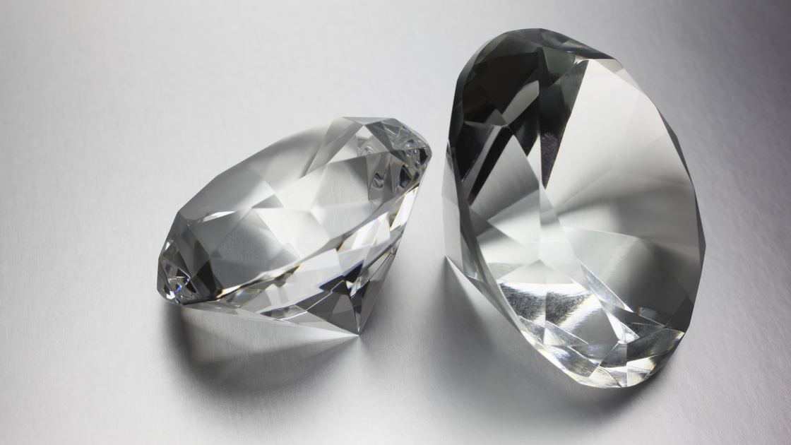 The Pros And Cons To ManMade vs. Natural Diamonds Landsberg Jewelers